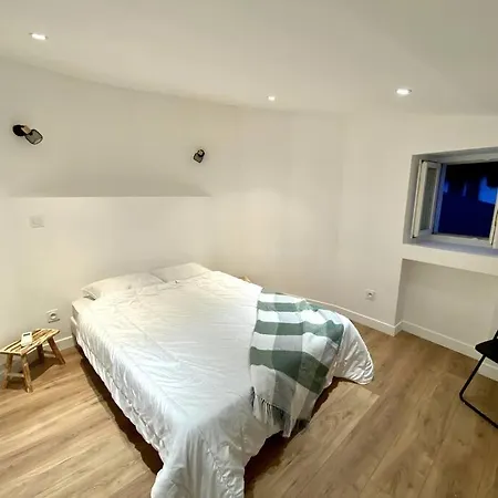Charmante Maison Avec Jacuzzi Saint-Xandre